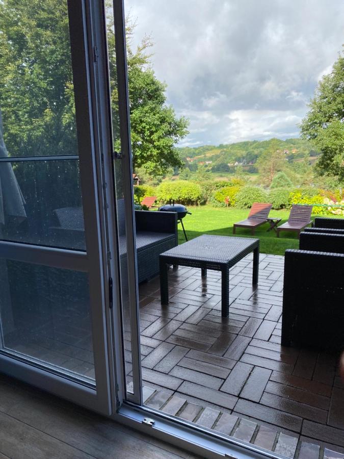 Lesny Apartament Ostrzyce Eksteriør bilde